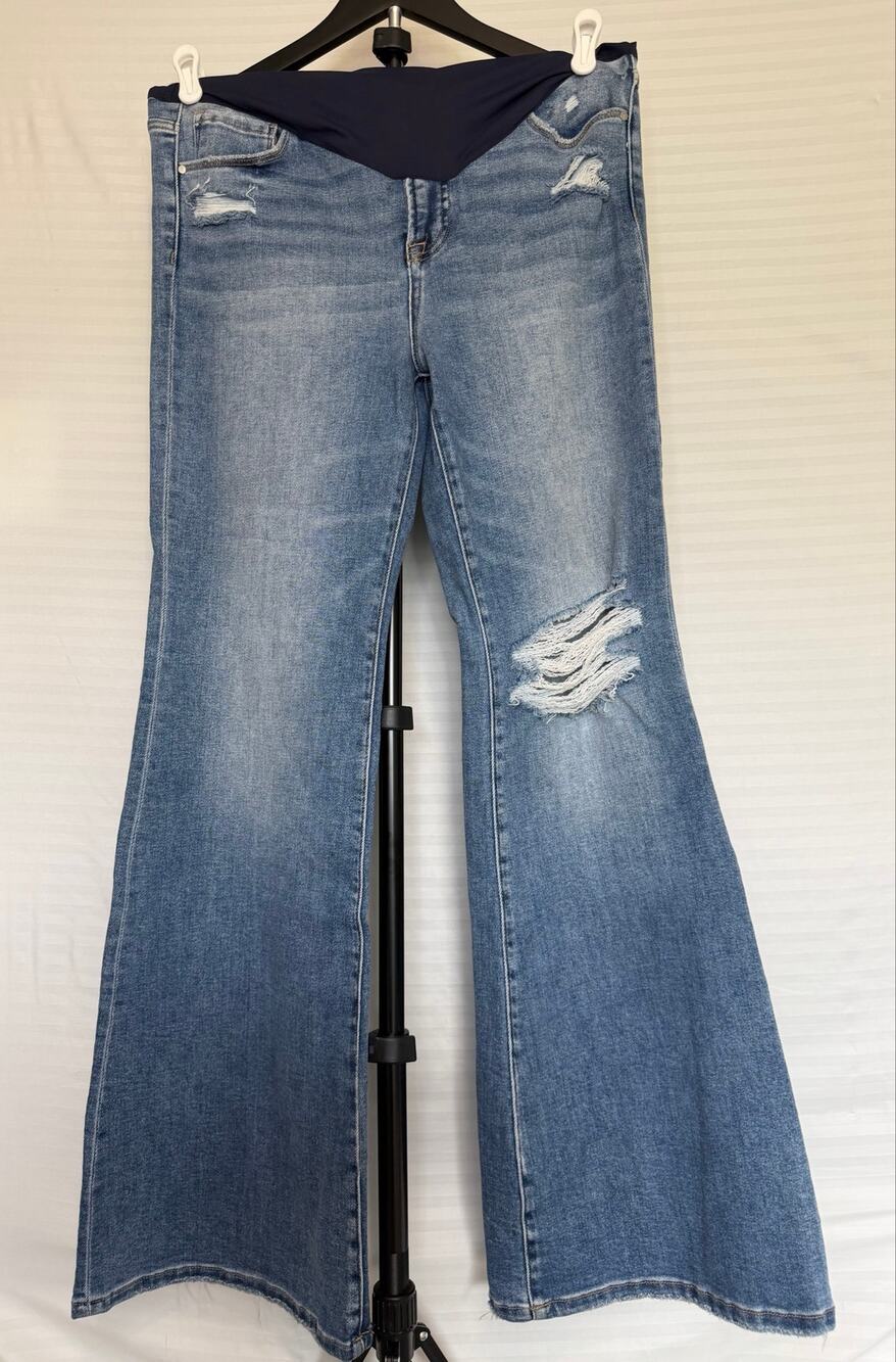 PinkBlush Maternity Distressed Flare Jeans Over Belly Panel Size 31 MSRP $86